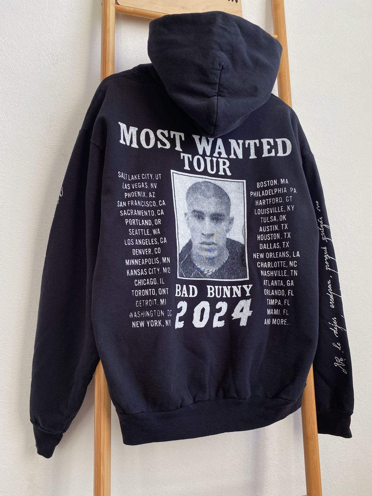 Band Tees Bad Bunny “Most Wanted Tour” 2024 Hoodie Size L Size US L / EU 52-54 / 3 - 2 Thumbnail