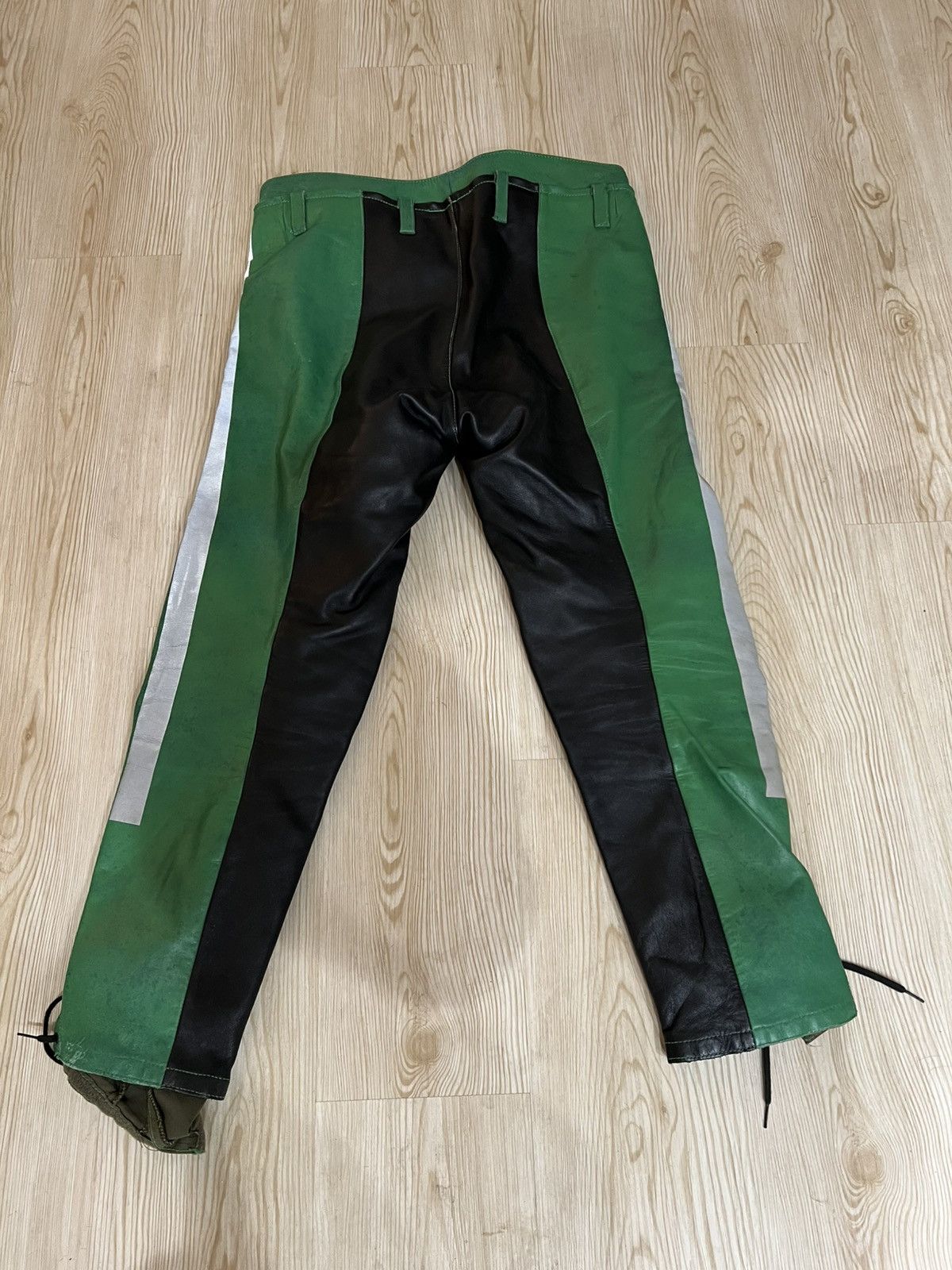 Vintage Vintage German Police Leather Jacket and Pants size M Size US M / EU 48-50 / 2 - 13 Thumbnail