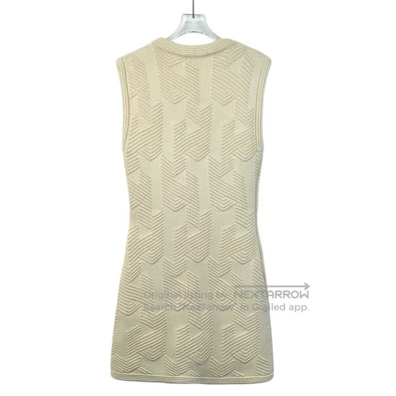 Hermes Hermes Beige Letter Embroidered Wool Sleeveless Knitted Dr Size XS / US 0-2 / IT 36-38 - 2 Thumbnail
