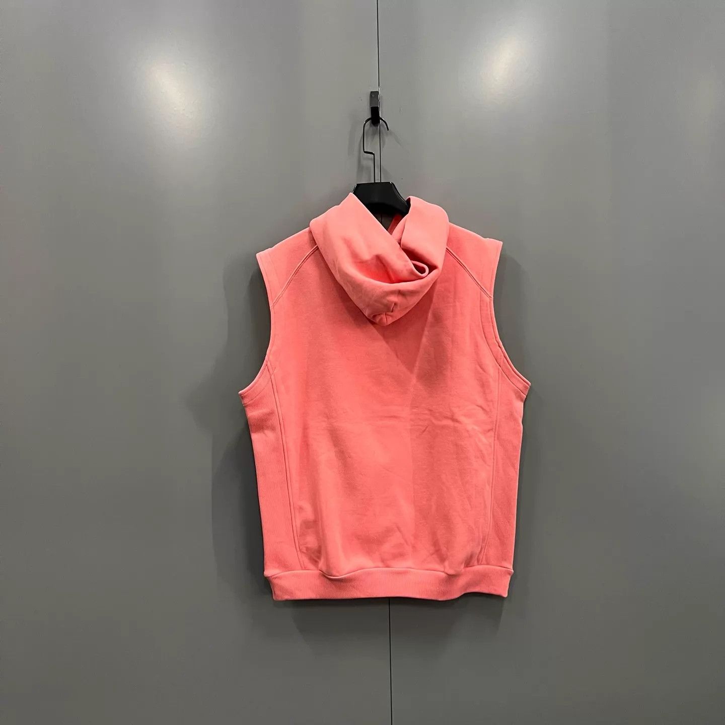 Dior Dior Pink Logo Sleeveless Hoodie No Tag New Size L / US 10 / IT 46 - 2 Thumbnail