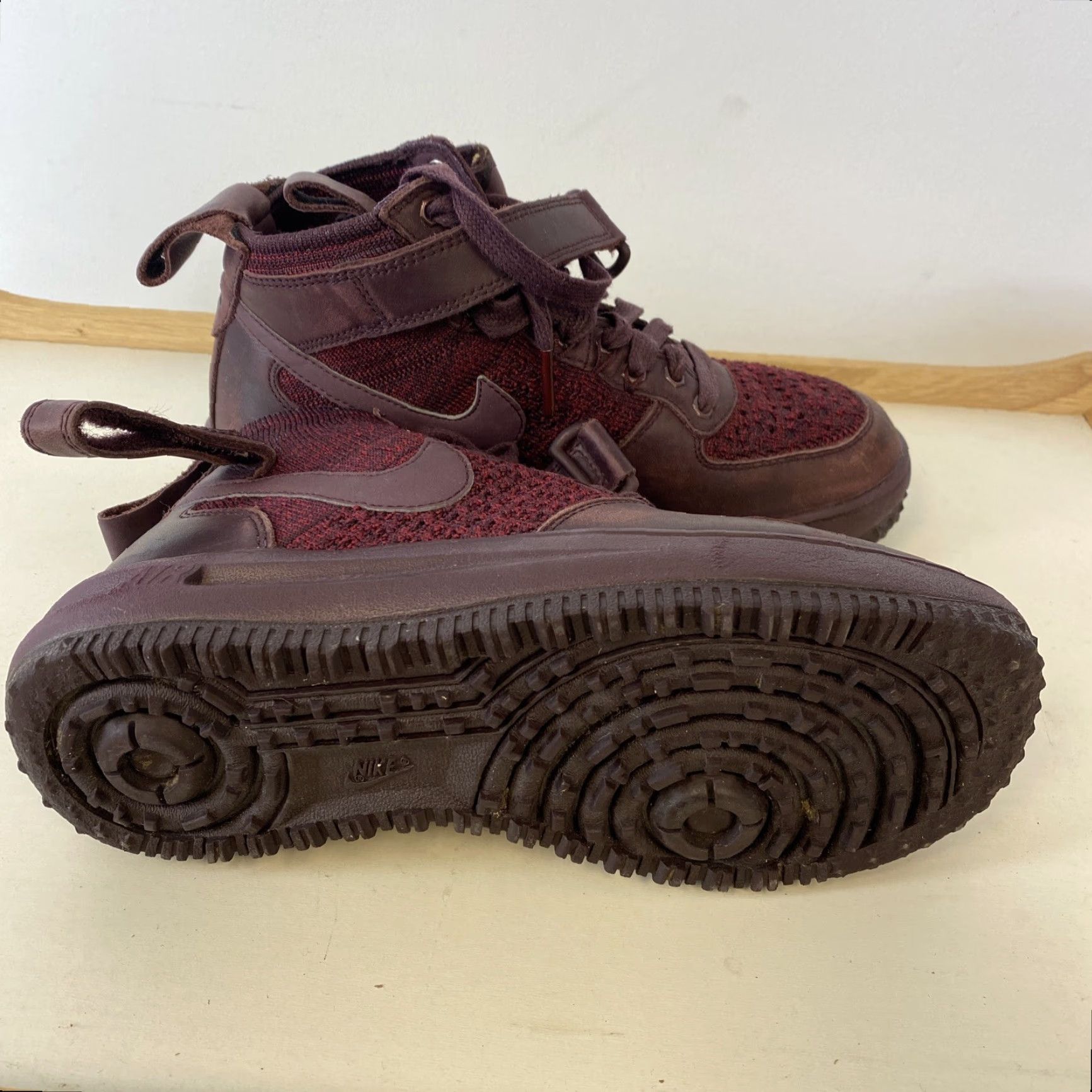 Nike VINTAGE Nike Lunar Air Force 1 High Flyknit Work Boot Maroon Burgundy WMNS Sz 6 / S1 Hi Tops Boots Womens Size US 6 / IT 36 - 7 Thumbnail