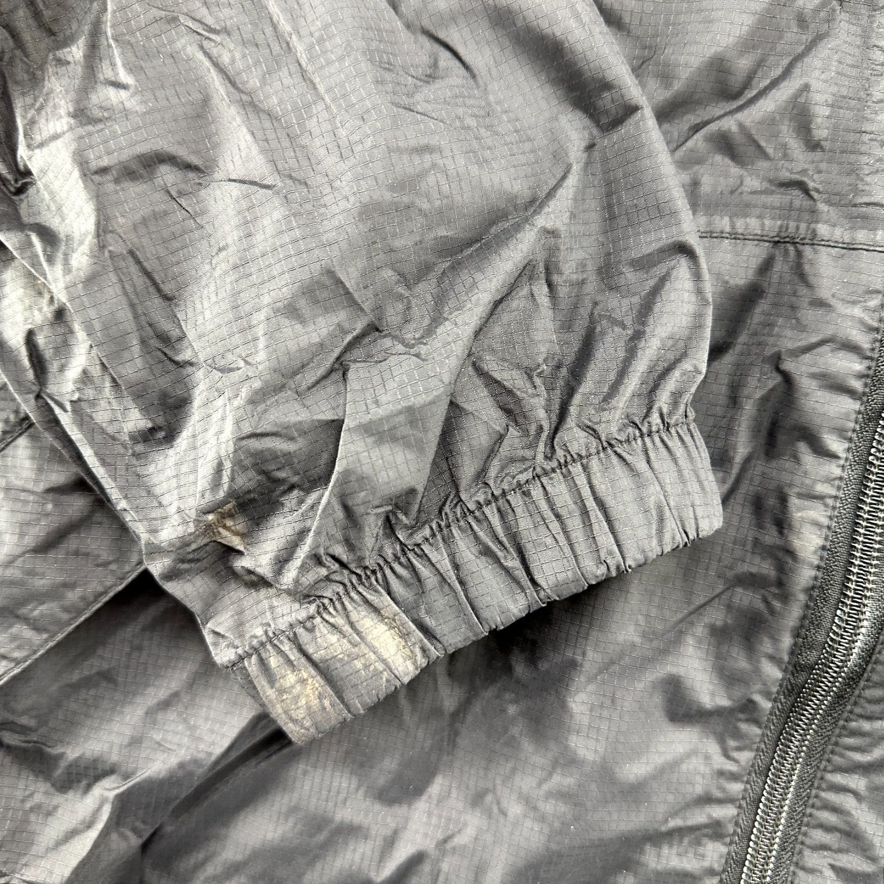 The North Face **North Face Mens Black Hooded Rain Jacket** User: North Face Mens Black Hooded Rain Jacket Hyvent 2.5L Shell Size US M / EU 48-50 / 2 - 2 Thumbnail