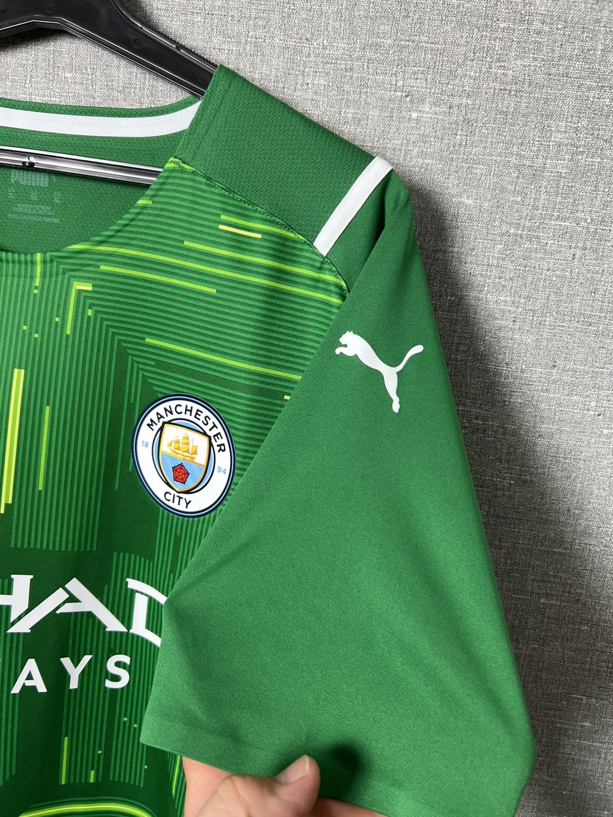 Puma Manchester City MCFC 2021/22 Goalkeeper Player Issue Jersey Size US XL / EU 56 / 4 - 11 Thumbnail