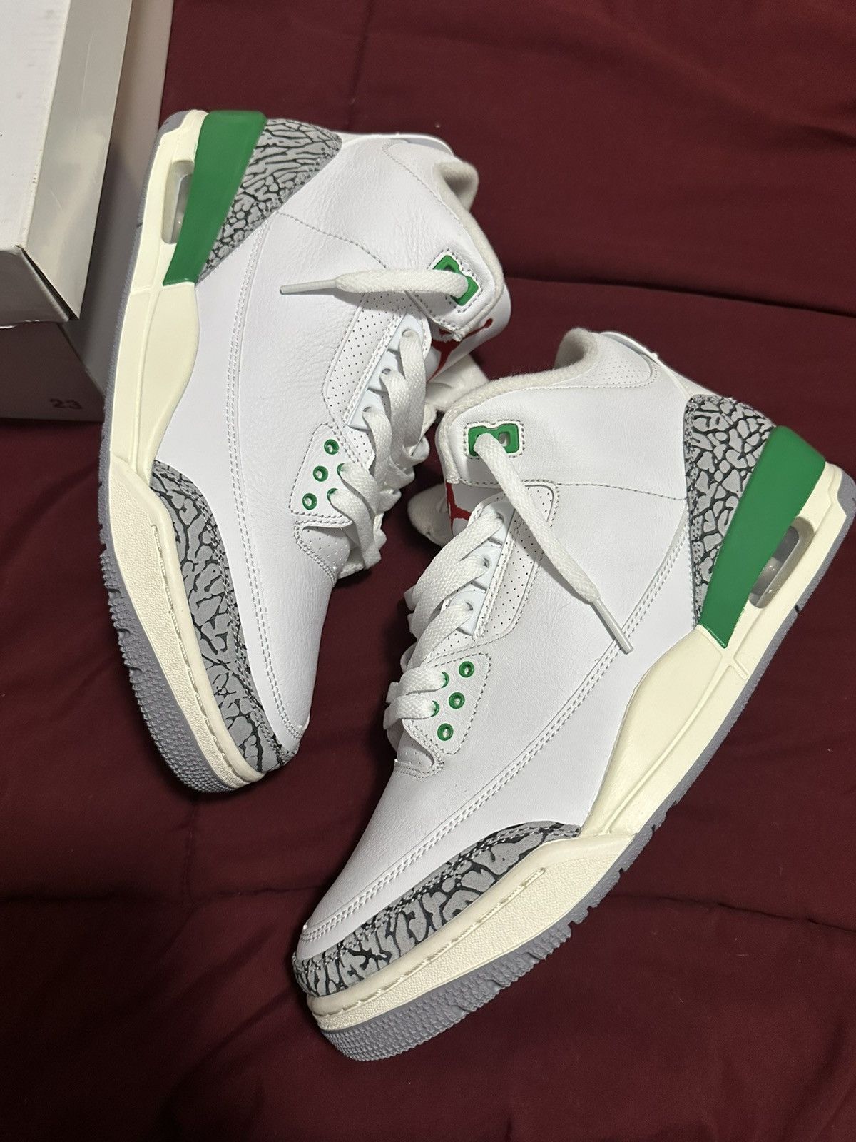 Jordan Brand Jordan 3 Lucky Green 🍀 Size US 10 / EU 43 - 2 Thumbnail