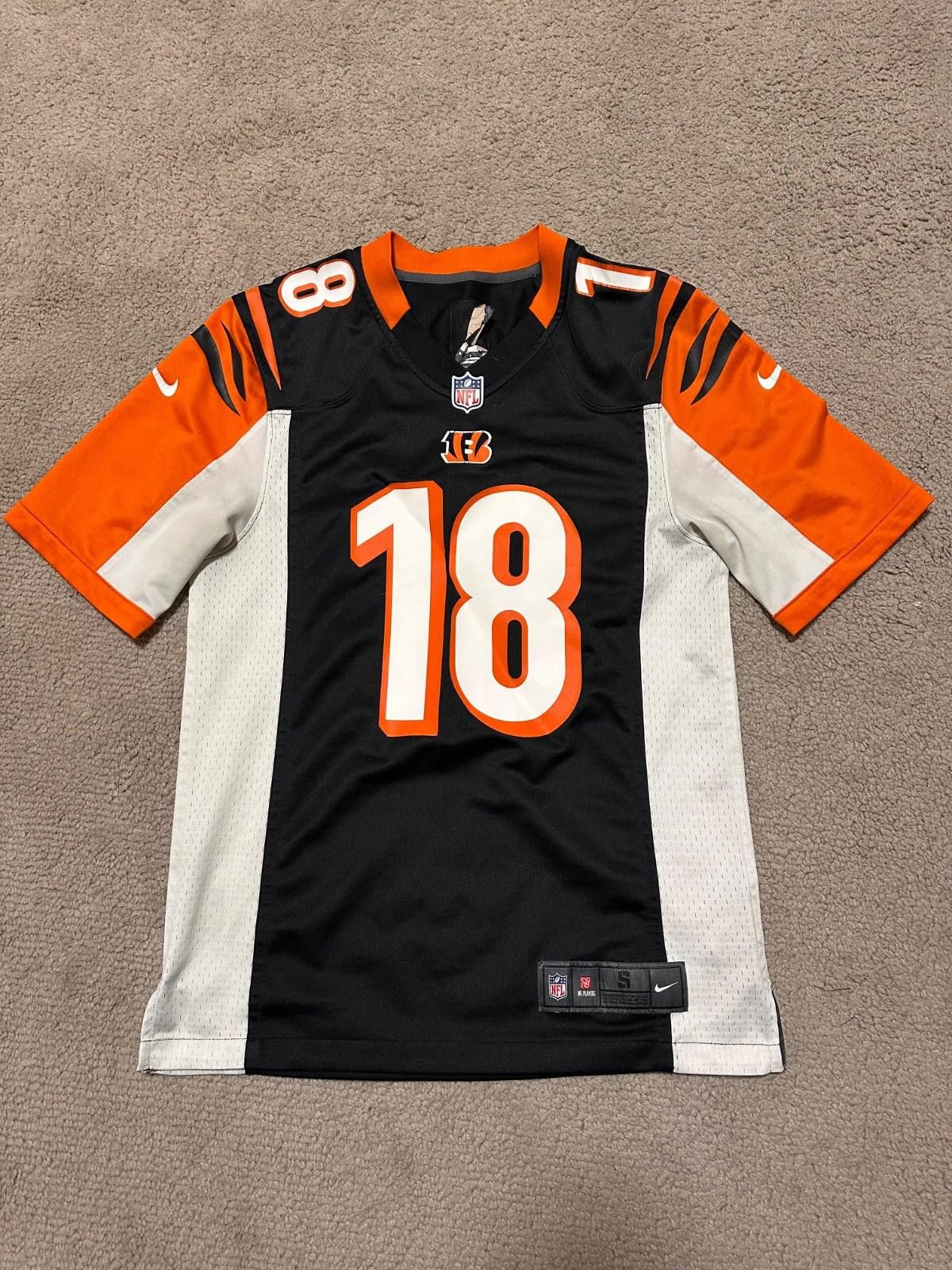 Nike Nike On Field Cincinnati Bengals #18 AJ Green Jersey Sz S Size US S / EU 44-46 / 1 - 1 Thumbnail