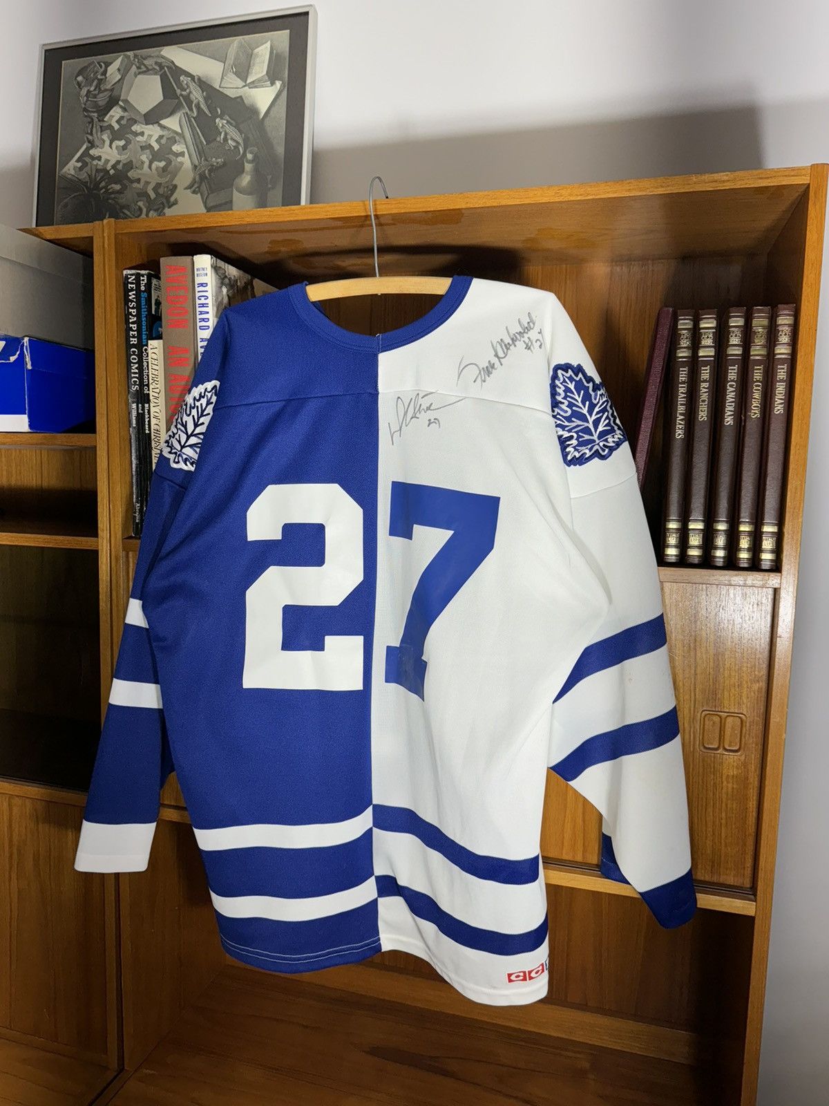 Vintage Vintage CCM Signed Split Toronto Maple Leafs Jersey Size US XL / EU 56 / 4 - 2 Thumbnail