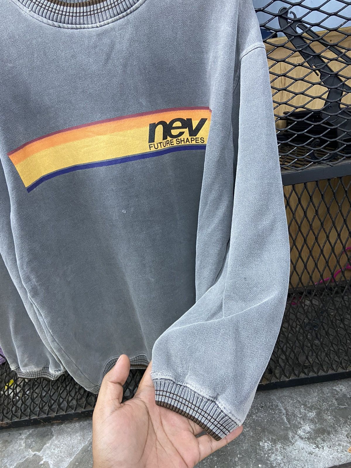 Other × Vintage Vintage Nev Future Shapes Surf Sweatshirt Size US L / EU 52-54 / 3 - 5 Thumbnail