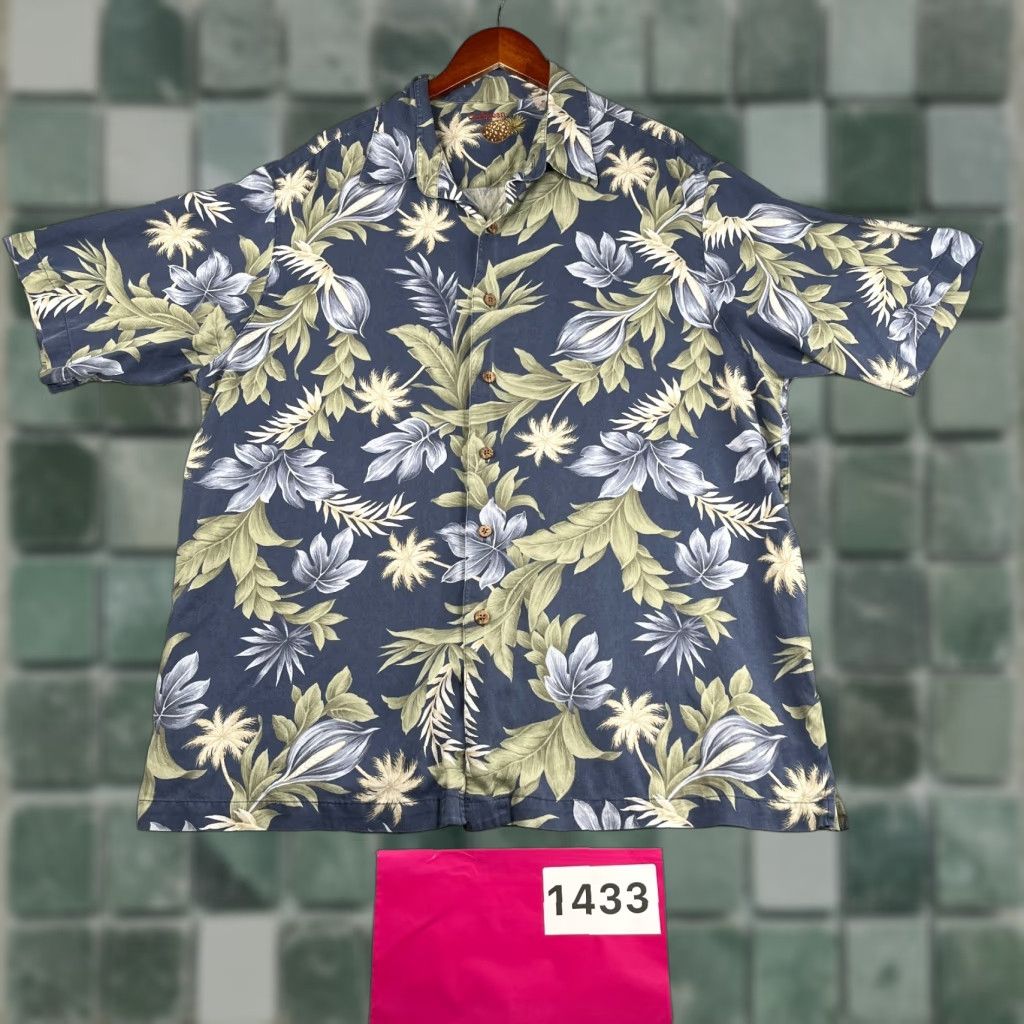 Vintage Caribbean Shirt XL Navy Hawaiian Silk Blend Button Up Short Sleeve Mens Size US XL / EU 56 / 4 - 1 Thumbnail