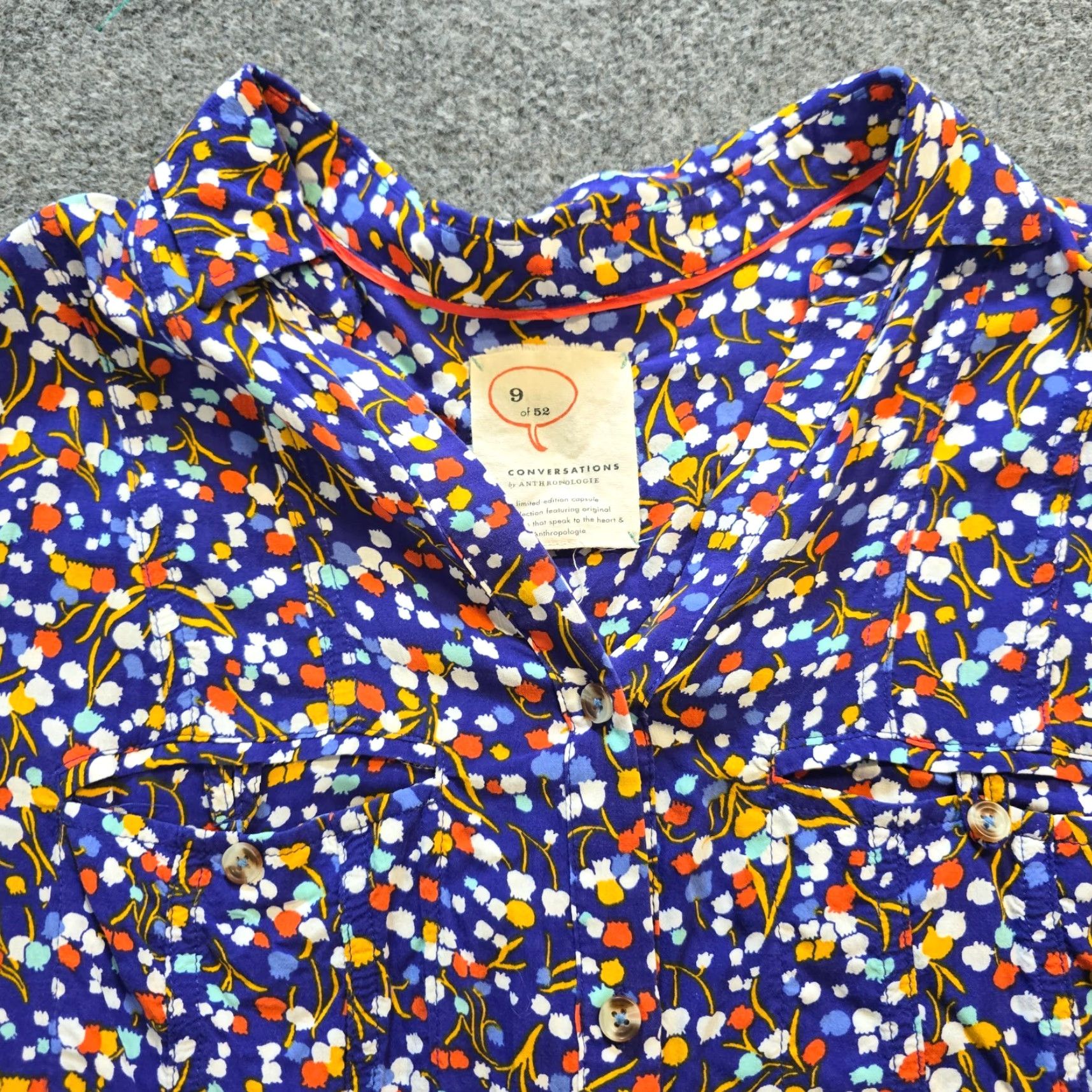 Anthropologie Anthropologie 9 of 52 Conversations Top Women Size 4 Blue Floral Tulip Button Up Shirt Size S / US 4 / IT 40 - 2 Thumbnail