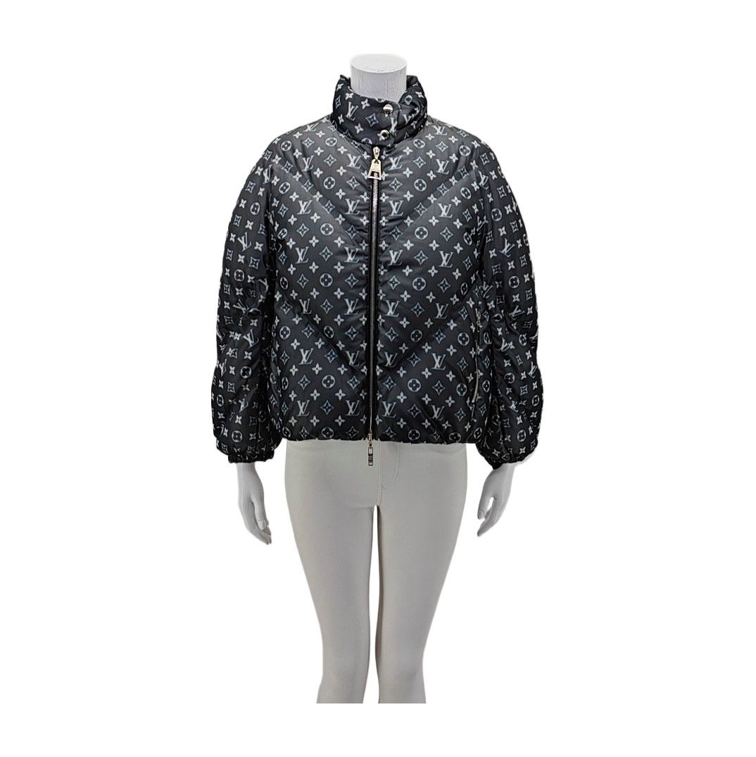 Louis Vuitton Louis Vuitton Monogram Puffer Jacket Size 36 Size XS / US 0-2 / IT 36-38 - 1 Thumbnail