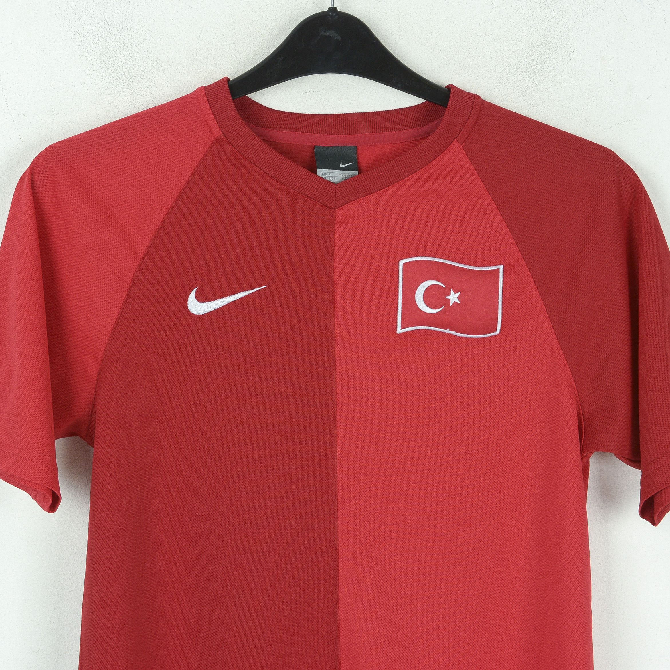 Nike Turkey Men XS Football Home UK 36/38 Shirt Kit 2006 2007 Top Size US XS / EU 42 / 0 - 2 Thumbnail