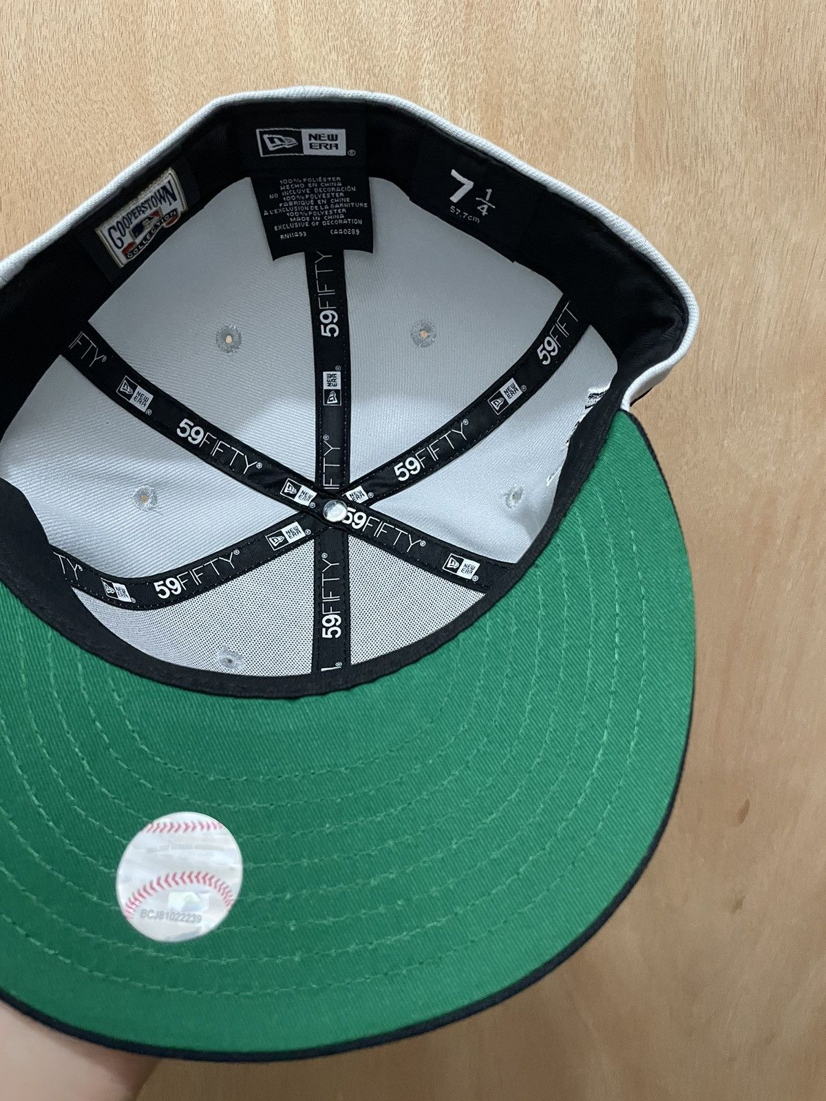 New Era Myfitteds New York Yankees chain stitched script size 7 1/4 Size ONE SIZE - 6 Thumbnail