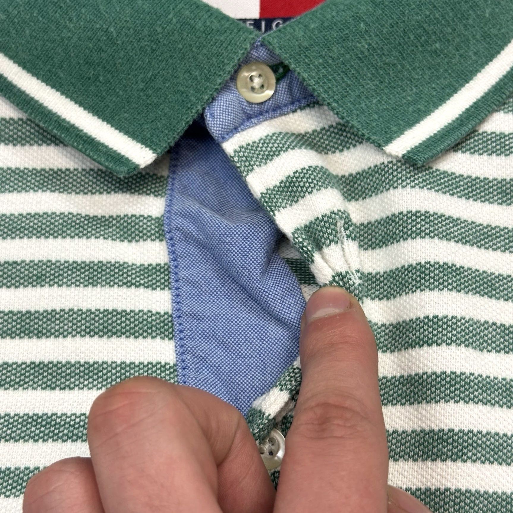 Tommy Hilfiger VINTAGE Tommy Hilfiger Polo Shirt Men 2XL Green White Striped 90s Casual All Seasons Size US XXL / EU 58 / 5 - 5 Thumbnail