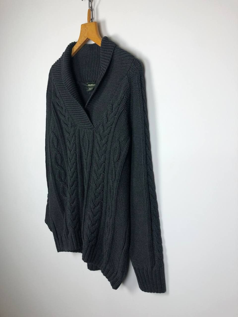 Eddie Bauer Eddie Bauer Cable Knit Cardigan Sweater size L Size US L / EU 52-54 / 3 - 5 Thumbnail