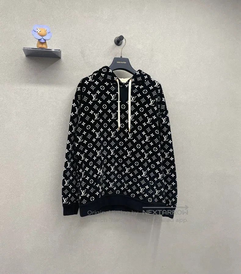 Louis Vuitton Louis Vuitton Logo Black Hoodie. Size US M / EU 48-50 / 2 - 4 Thumbnail