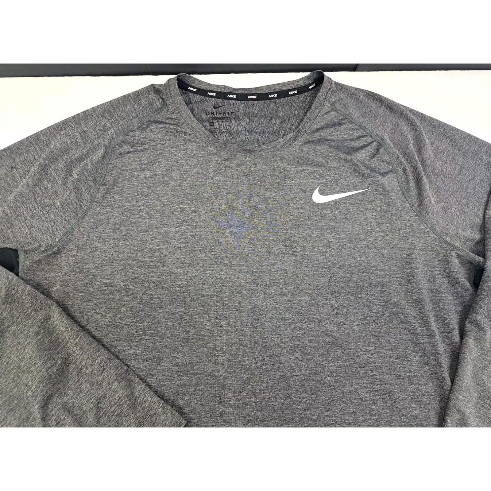 Nike Nike Dri-FIT Tight Fit Long Sleeve Training Shirt 2XL Blk/Grey Mens Crew Neck Pullover Moisture Wicking Lightweight Size US XXL / EU 58 / 5 - 4 Thumbnail