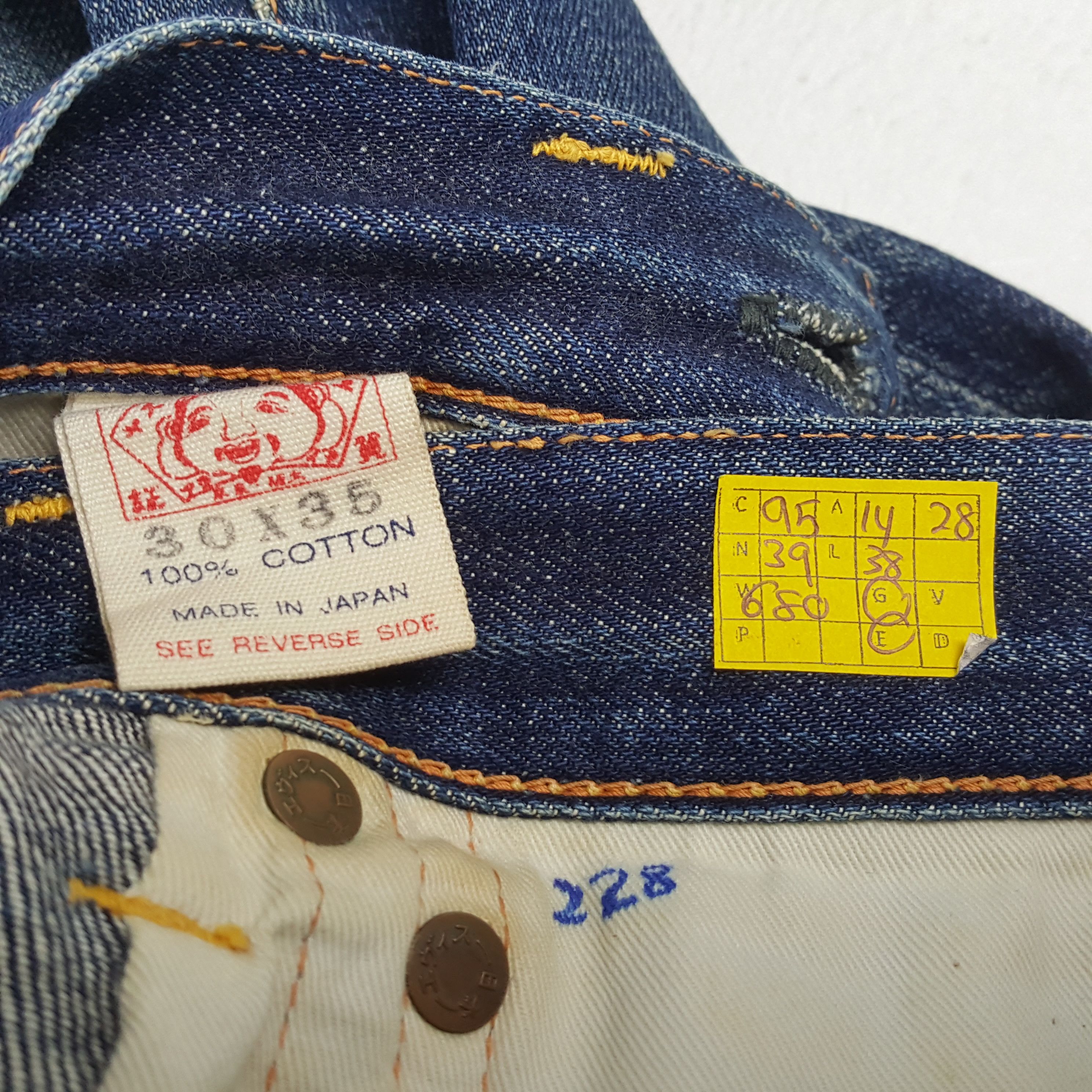 Evisu × Japanese Brand × Vintage Vintage EVISU Japanese Brand Daicock Custom Style Jeans Size US 29 - 13 Thumbnail