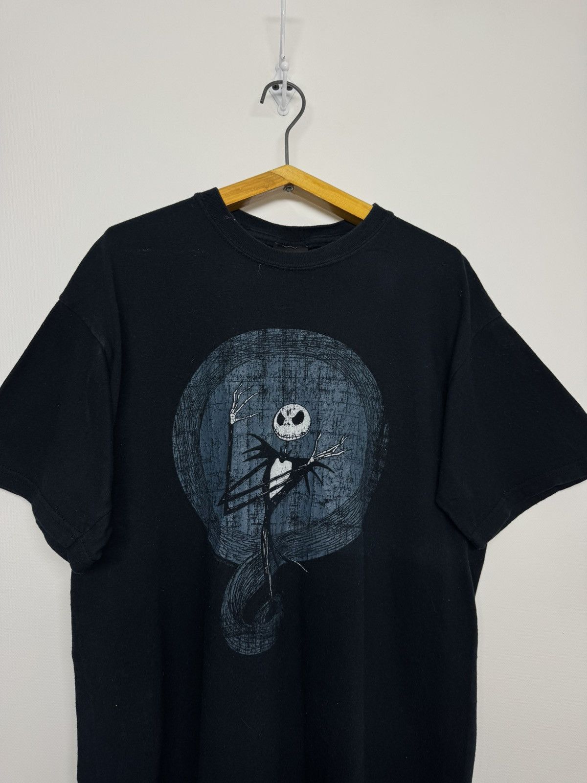 Gildan Vintage Disney Resort Tim Burtons THE NIGHTMARE Size US M / EU 48-50 / 2 - 2 Thumbnail
