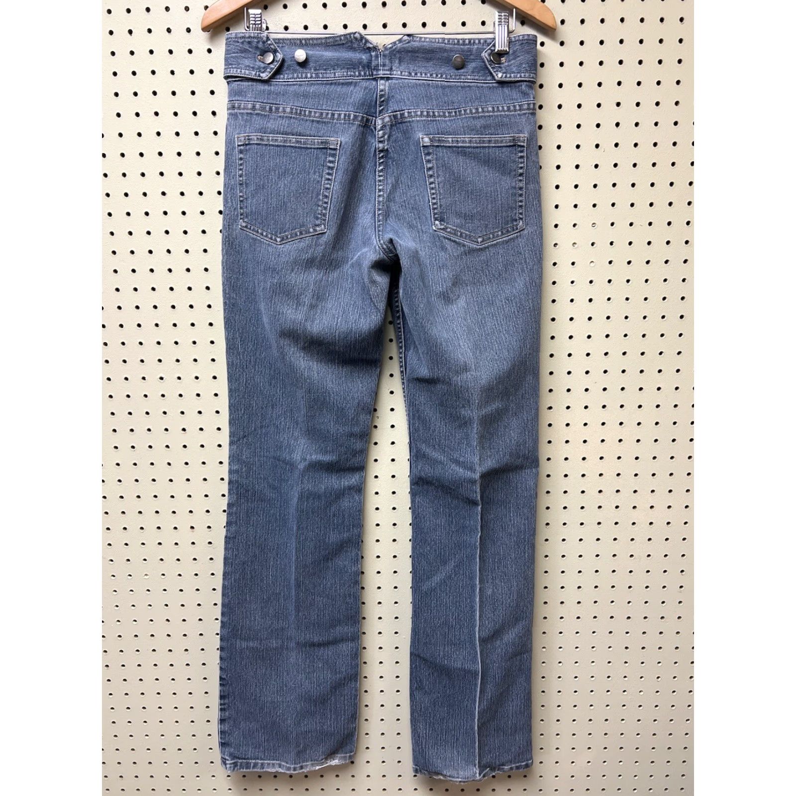 Elie Tahari Elie Tahari Boot Cut Jeans Women’s 30x31 Denim Distressed Regular Size 30 Inseam 31 Blue Cotton Blend Stretch Vintage No Mens Womens Girls Size 30" / US 8 / IT 44 - 2 Thumbnail