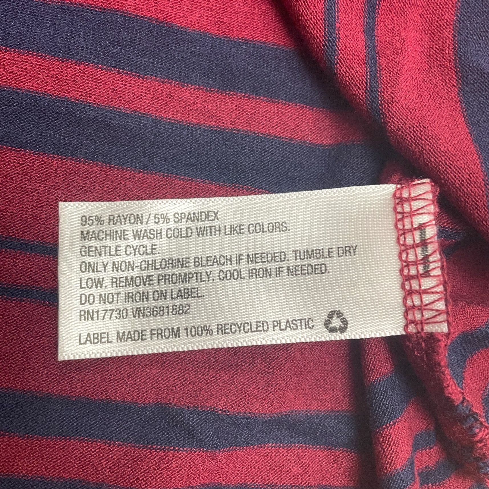 Merona Merona Tunic Top Womens Small Red Blue Striped V-Neck Long Sleeve Pocket Casual Shirt Size S / US 4 / IT 40 - 5 Thumbnail