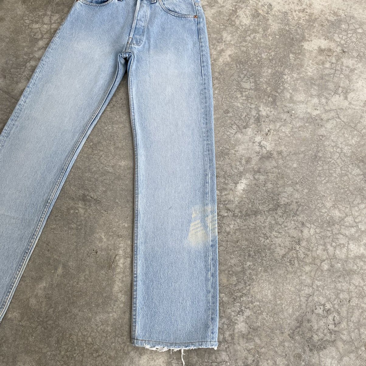 Levi's Size 27x29.5 Vintage 1990 Levis 501 Light Blue Denim Jeans Size US 27 - 6 Thumbnail