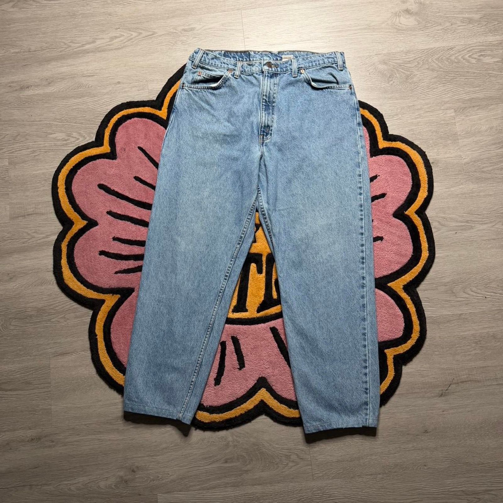 Levi's Vintage 90’s Levi’s 550 Relaxed Fit Tapered Leg Jeans 36x28 Size US 36 / EU 52 - 1 Thumbnail