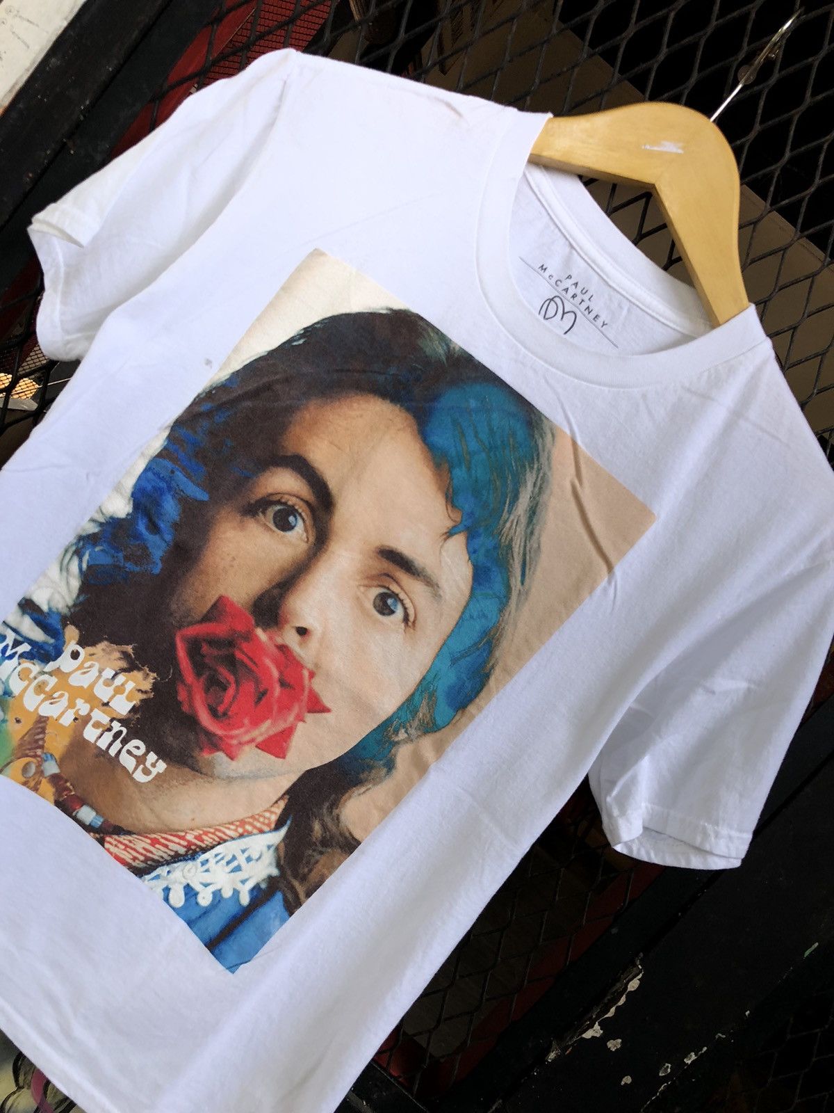 Band Tees PAUL MCCARTNEY RED ROSE SPEEDWAY SHIRT Size US S / EU 44-46 / 1 - 2 Thumbnail