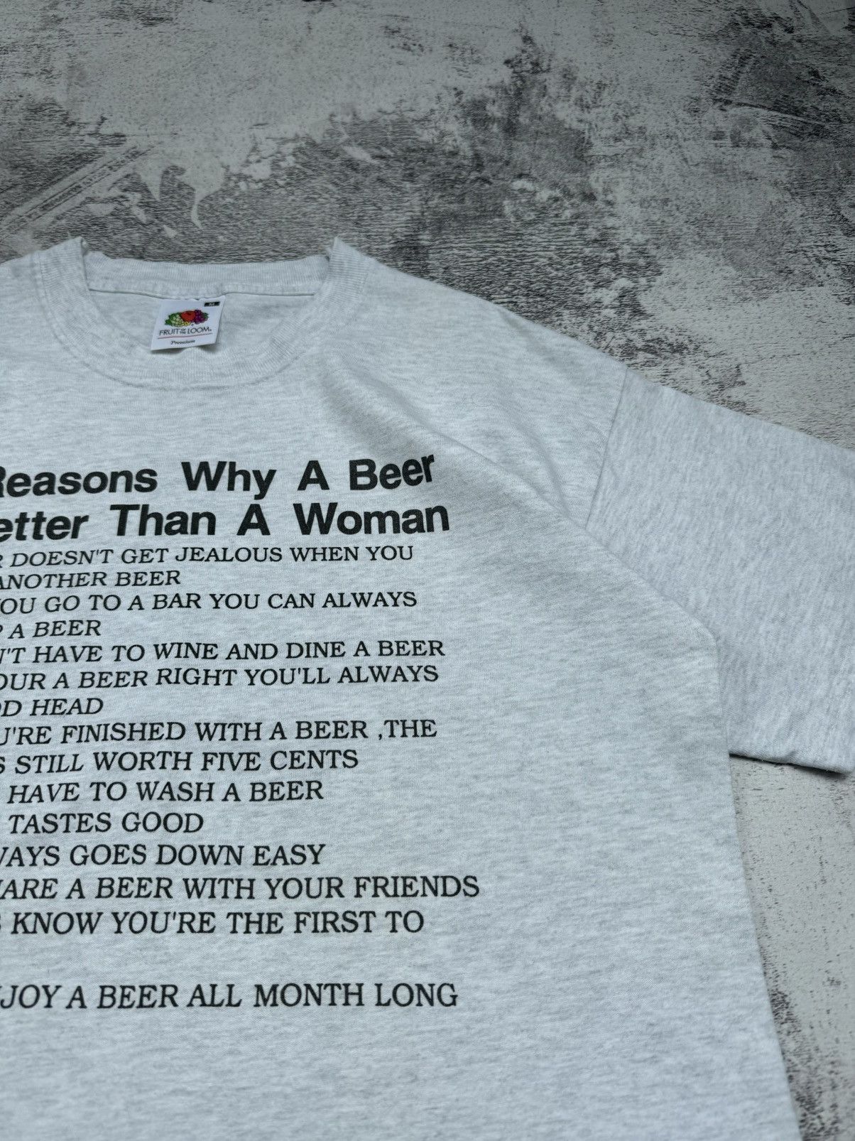 Vintage Mem 10 Reasons Why A Beer Is Better Than A Woman T Shirt Size US M / EU 48-50 / 2 - 9 Thumbnail
