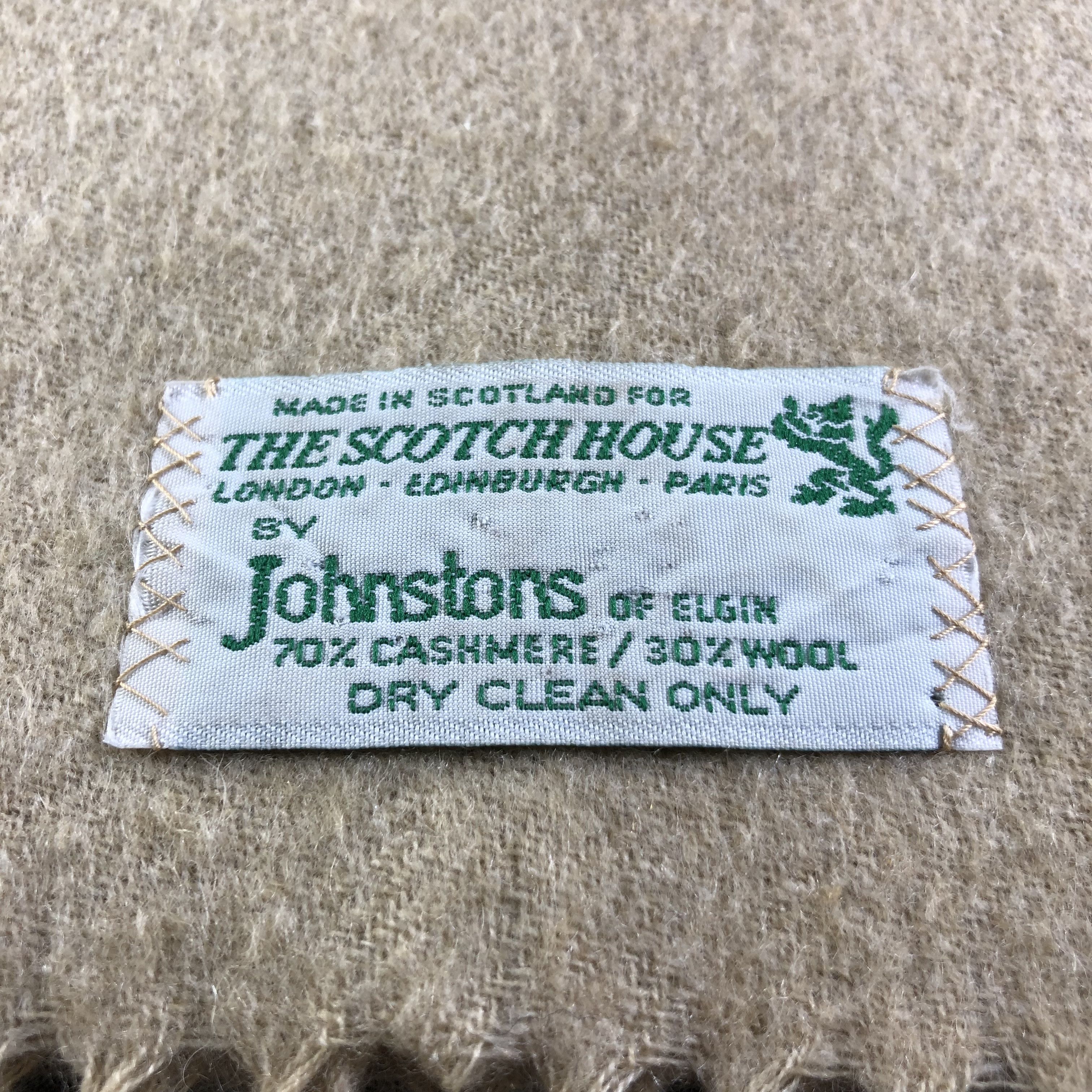 Johnstons Of Elgin Johnstons Of Elgin Cashmere/Wool Scarf Muffler V1963 Size ONE SIZE - 4 Thumbnail