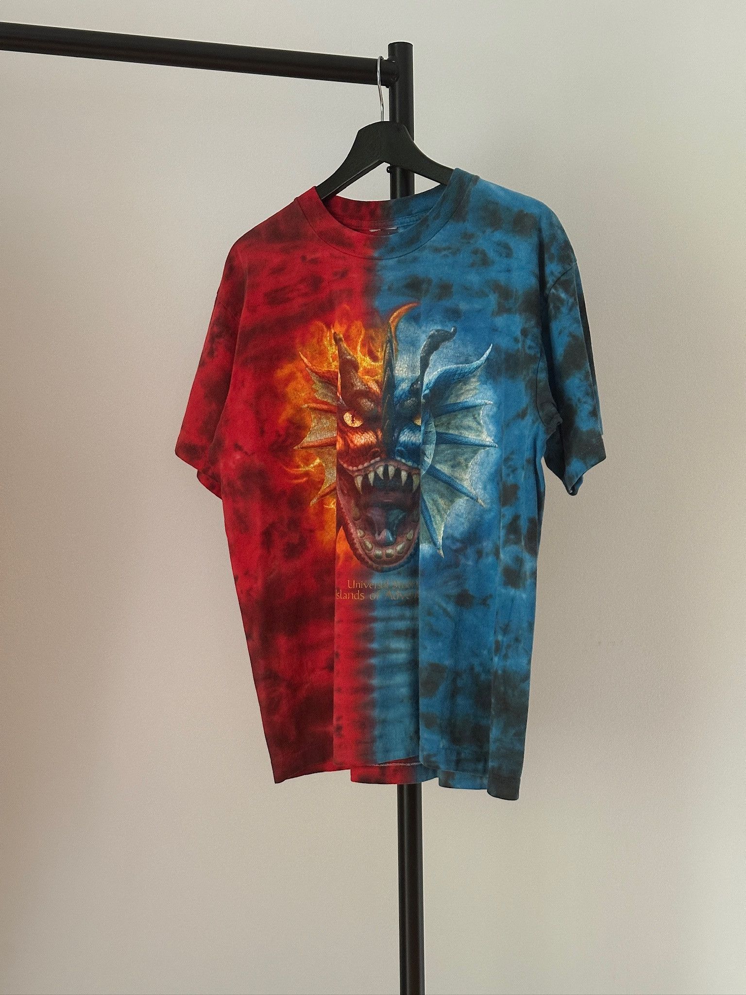 Universal Studios × Vintage Vintage 1999 Universal Studios 'Dueling Dragons' T-Shirt Size US L / EU 52-54 / 3 - 1 Thumbnail