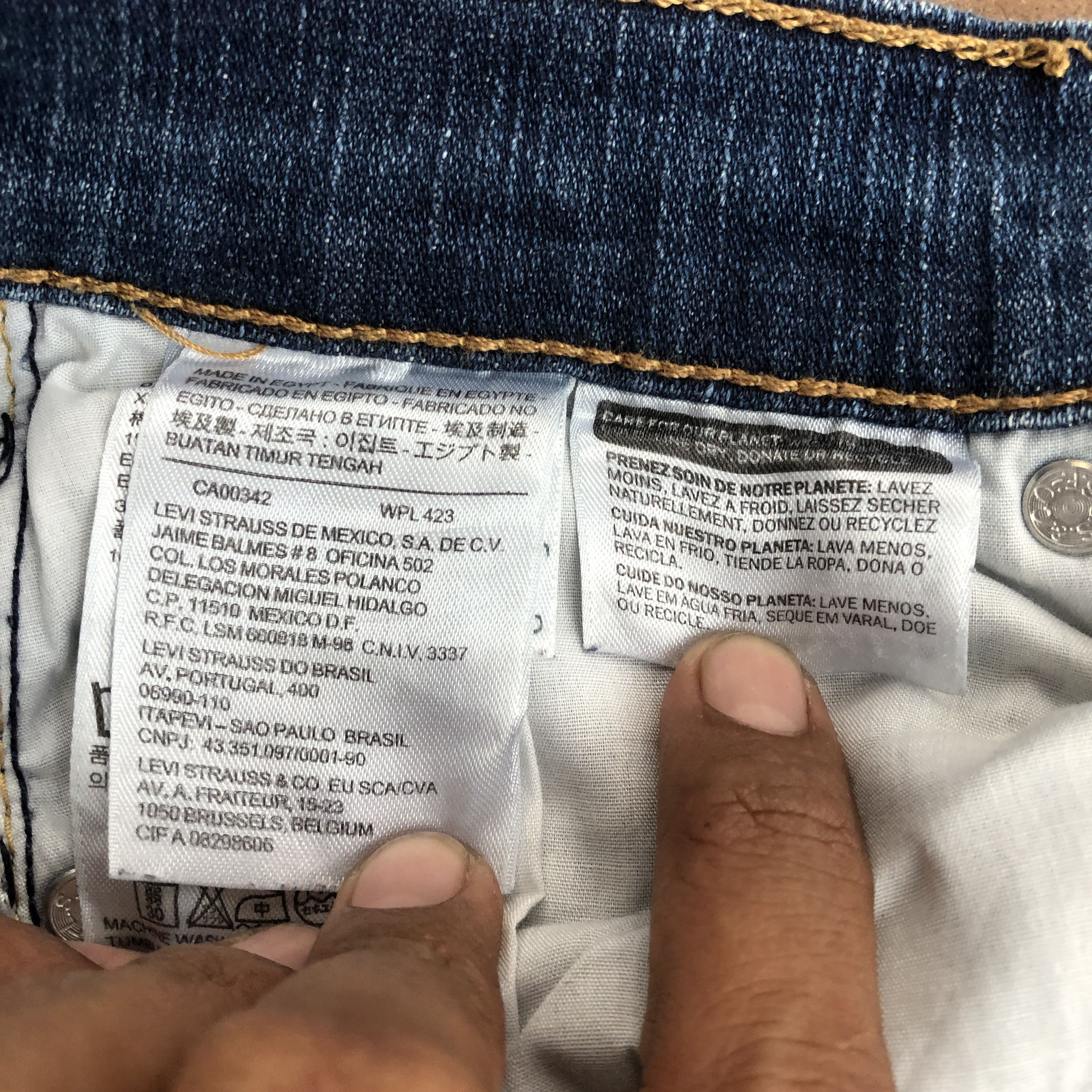Levi's Vintage Levis Curvy Boot Cut Jeans Flare Bell Bottom Denim Size 28" / US 6 / IT 42 - 6 Thumbnail
