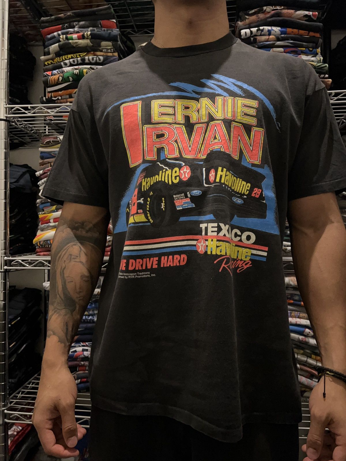 NASCAR 1994 Ernie Irvan Texaco Racing Single Stitch Tee Size US XL / EU 56 / 4 - 2 Thumbnail