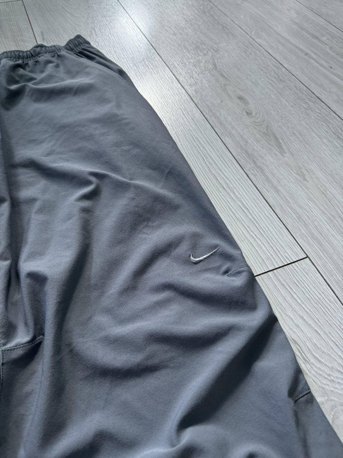 Nike Vintage nike track pants y2k grey parachute gorpcore Size US 34 / EU 50 - 5 Thumbnail
