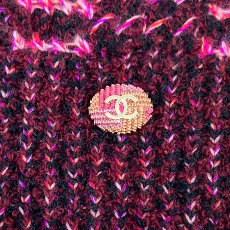 Chanel Chanel Rose-red plaid V-neck cashmere knitted vest 2506-Nex Size XS / US 0-2 / IT 36-38 - 5 Thumbnail