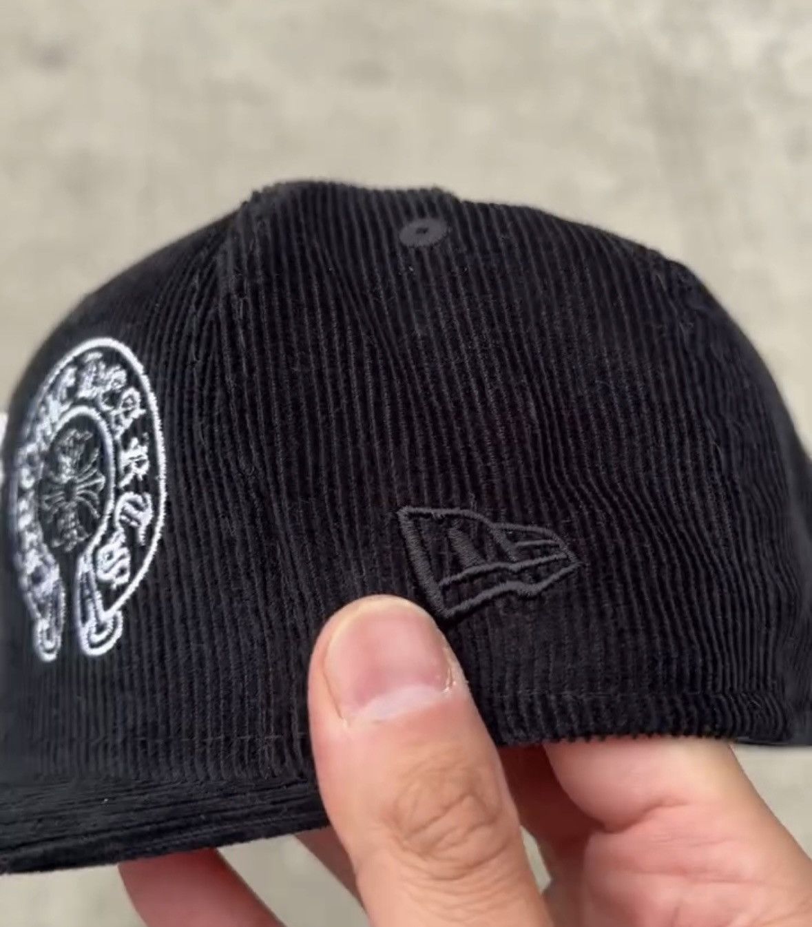New Era New York Yankees Corduroy fitted Pink UV Custom 7 1/2 Size ONE SIZE - 2 Thumbnail