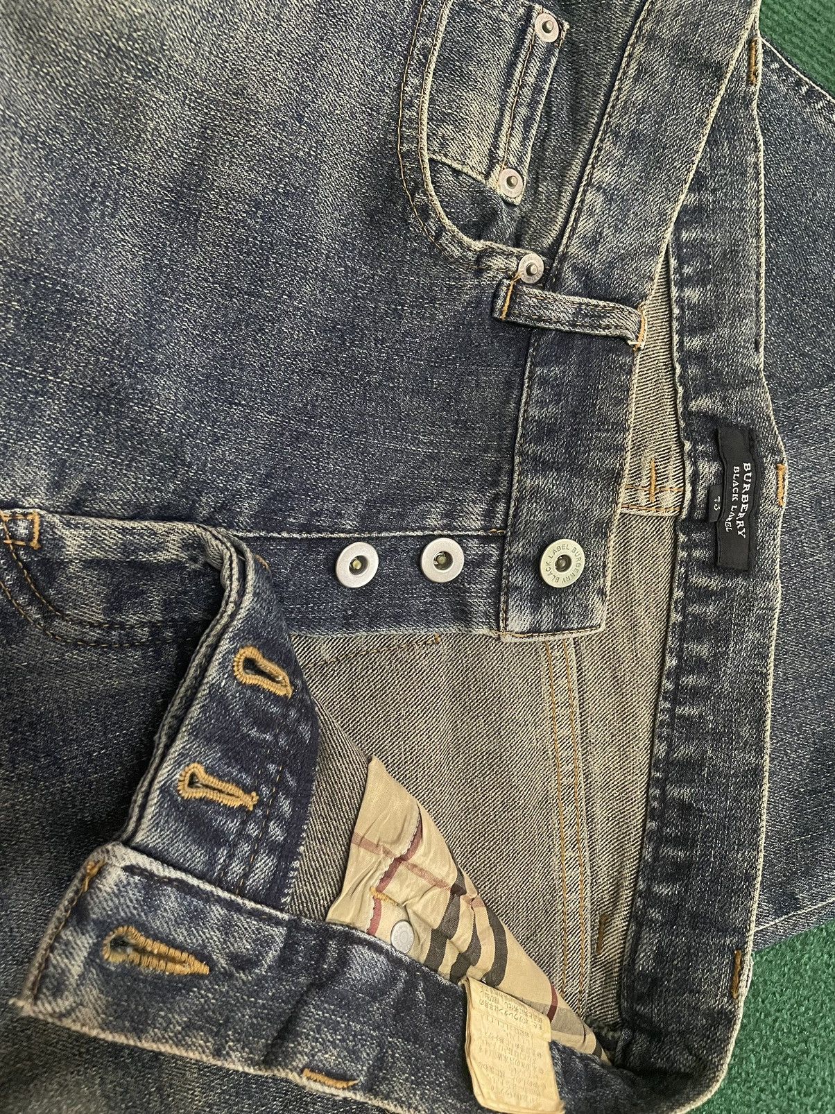 Burberry Vintage Burberry Distressed Jeans Look A Like Size US 30 / EU 46 - 7 Thumbnail