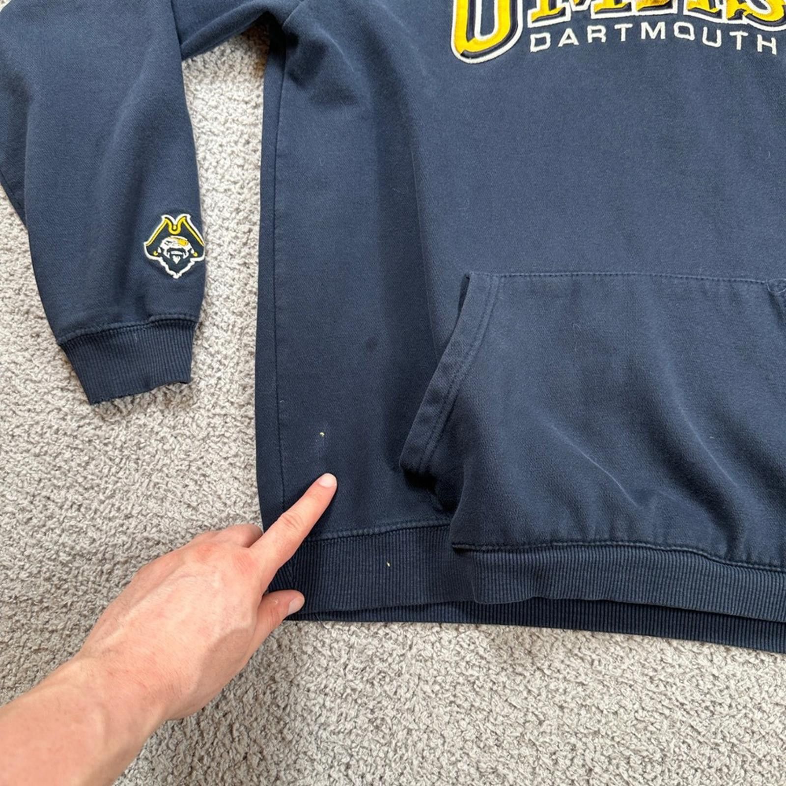 Champion Champion UMass Dartmouth Corsairs Navy Hoodie Sweatshirt Size US M / EU 48-50 / 2 - 6 Thumbnail