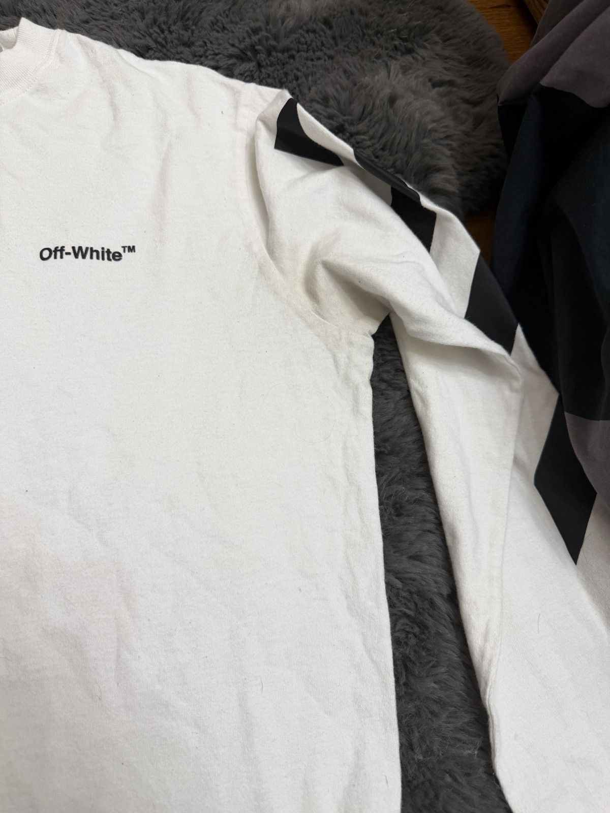 Off-White Off white long sleeve size S Size US S / EU 44-46 / 1 - 3 Thumbnail