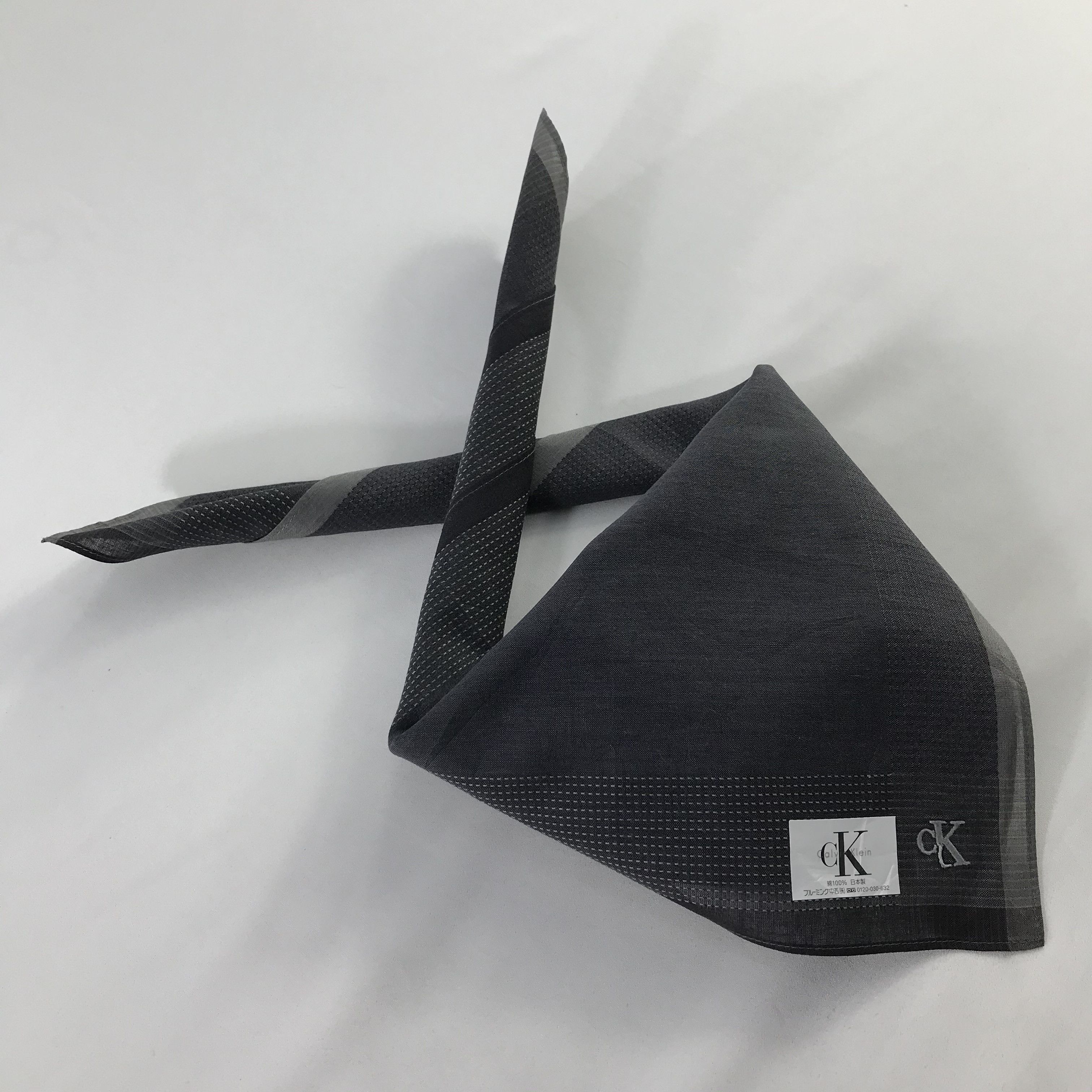 Calvin Klein × Vintage Calvin Klein Bandana / Handkerchief / Neckerchief - S455 Size ONE SIZE - 4 Thumbnail