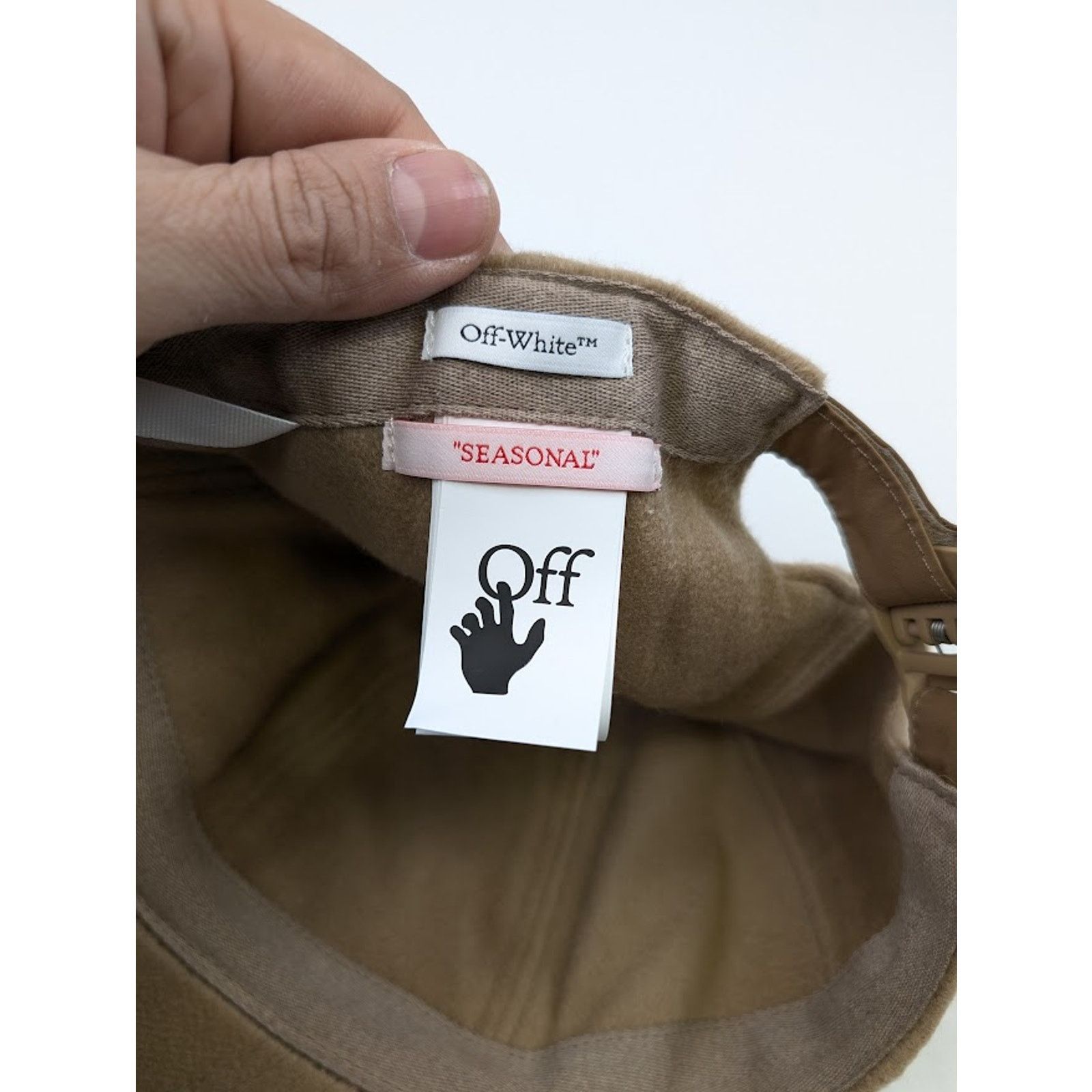 Off-White o1rshd1 Q:4 / Size: OS / Cashmere Nylon Baseball Cap / Hat Size ONE SIZE - 17 Thumbnail