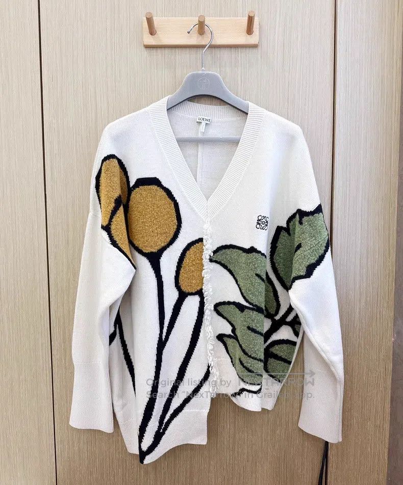 Loewe Loewe Knit floral irregular sweater Size S / US 4 / IT 40 - 1 Thumbnail