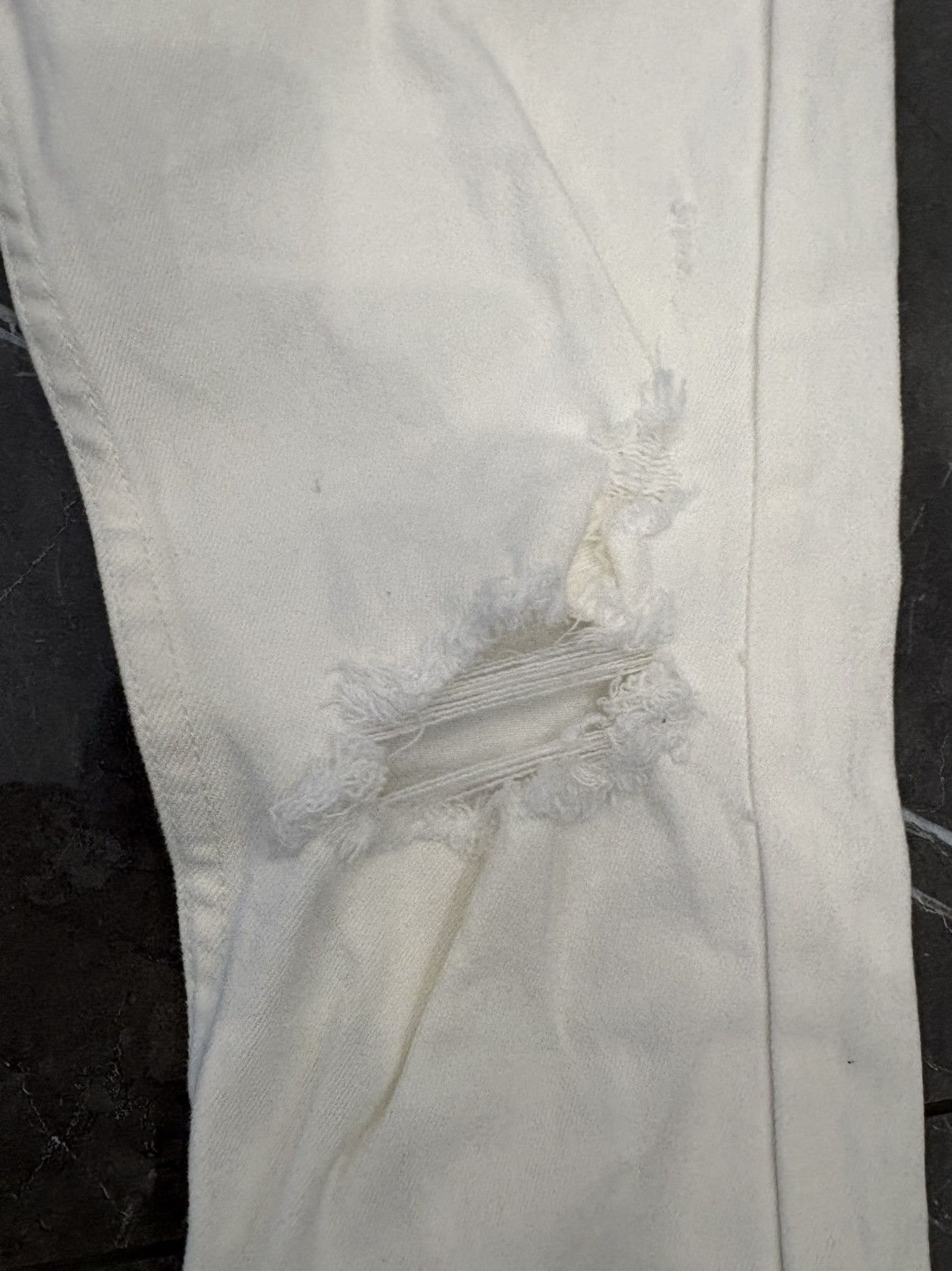 Ksubi NWT Ksubi Van Winkle Avalanche Trashed White Jeans Size 31 Size US 31 - 9 Thumbnail