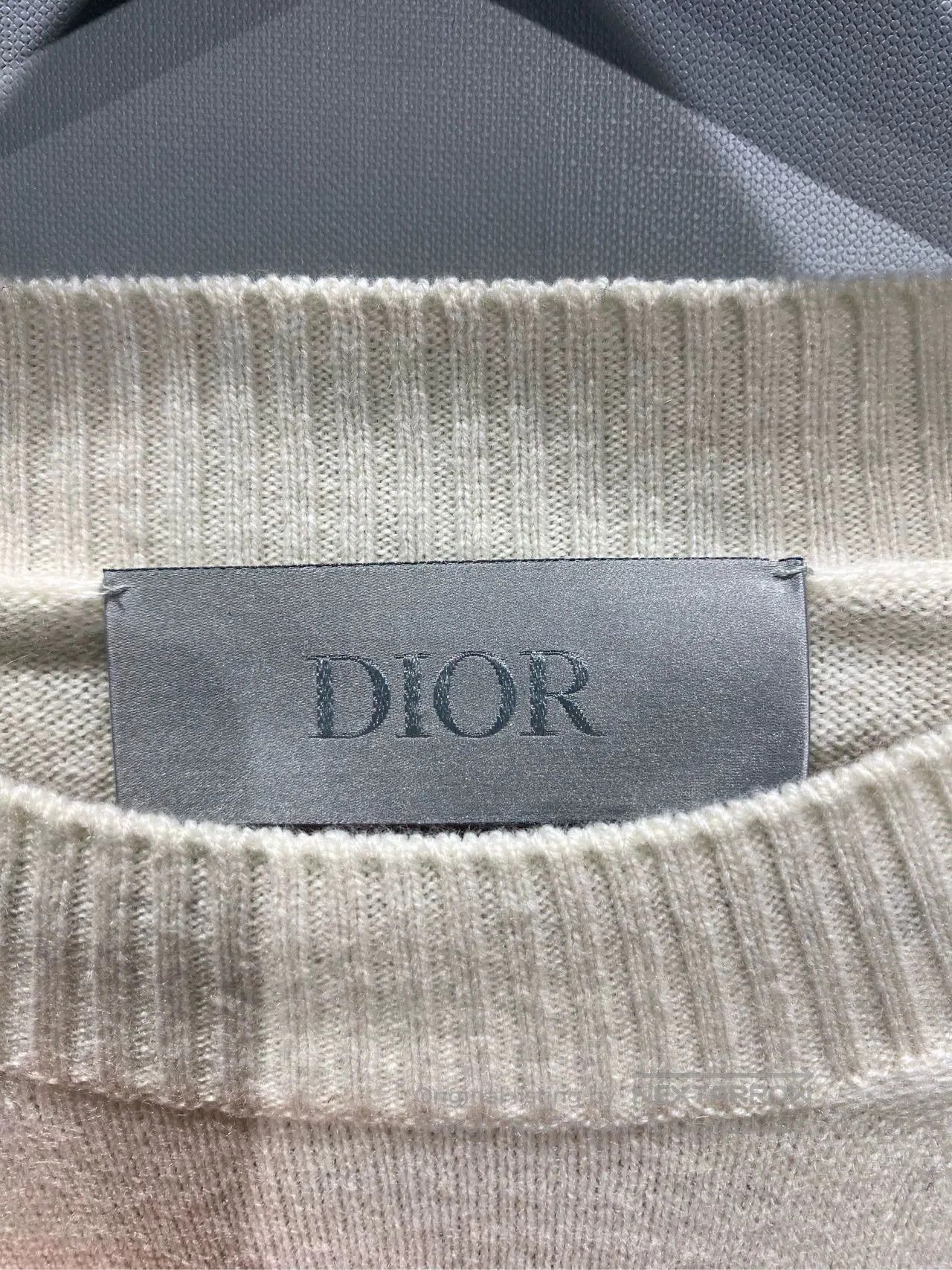 Dior dior fw24 round neck cashmere sweater. Size US L / EU 52-54 / 3 - 3 Thumbnail