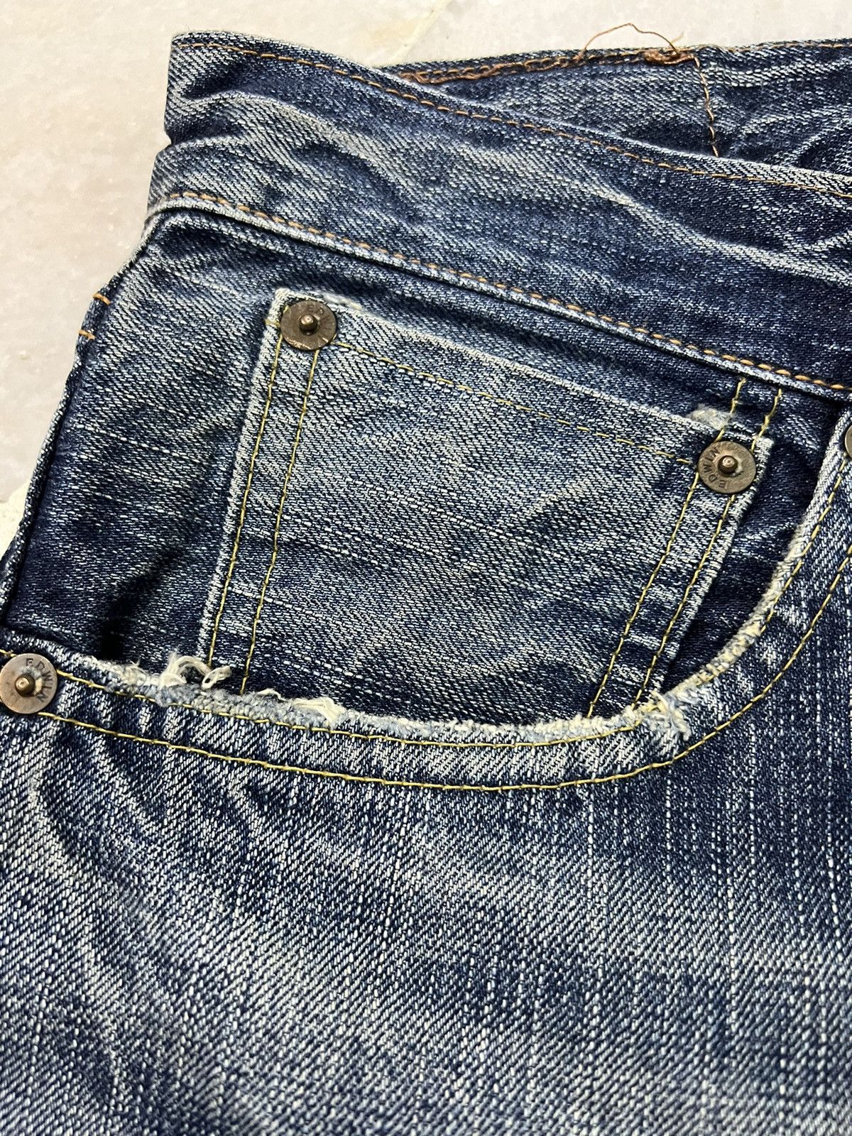 Edwin × Japanese Brand VINTAGE EDWIN 505zx SELVEDGE DISTRESSED DENIM Size US 33 - 5 Thumbnail