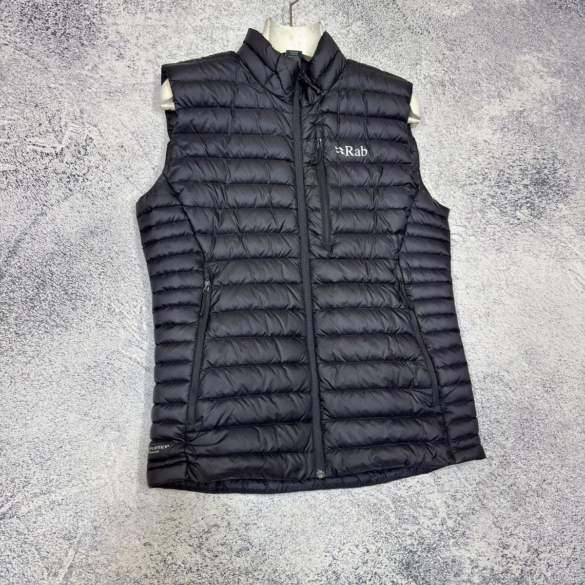 Rab Rab Microlight Down Zip Puffer Vest Gilet Black M size Size US M / EU 48-50 / 2 - 2 Thumbnail