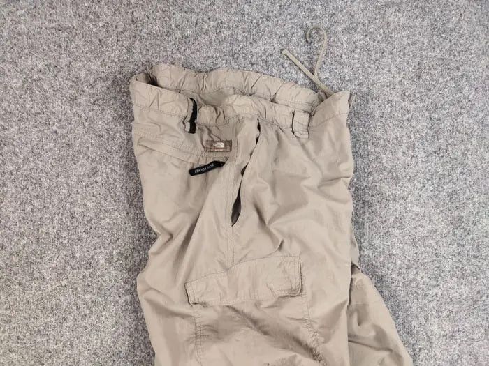 The North Face Vintage 90's The North Face Cargo Beige Track Pants x Shorts Size US 34 / EU 50 - 14 Thumbnail