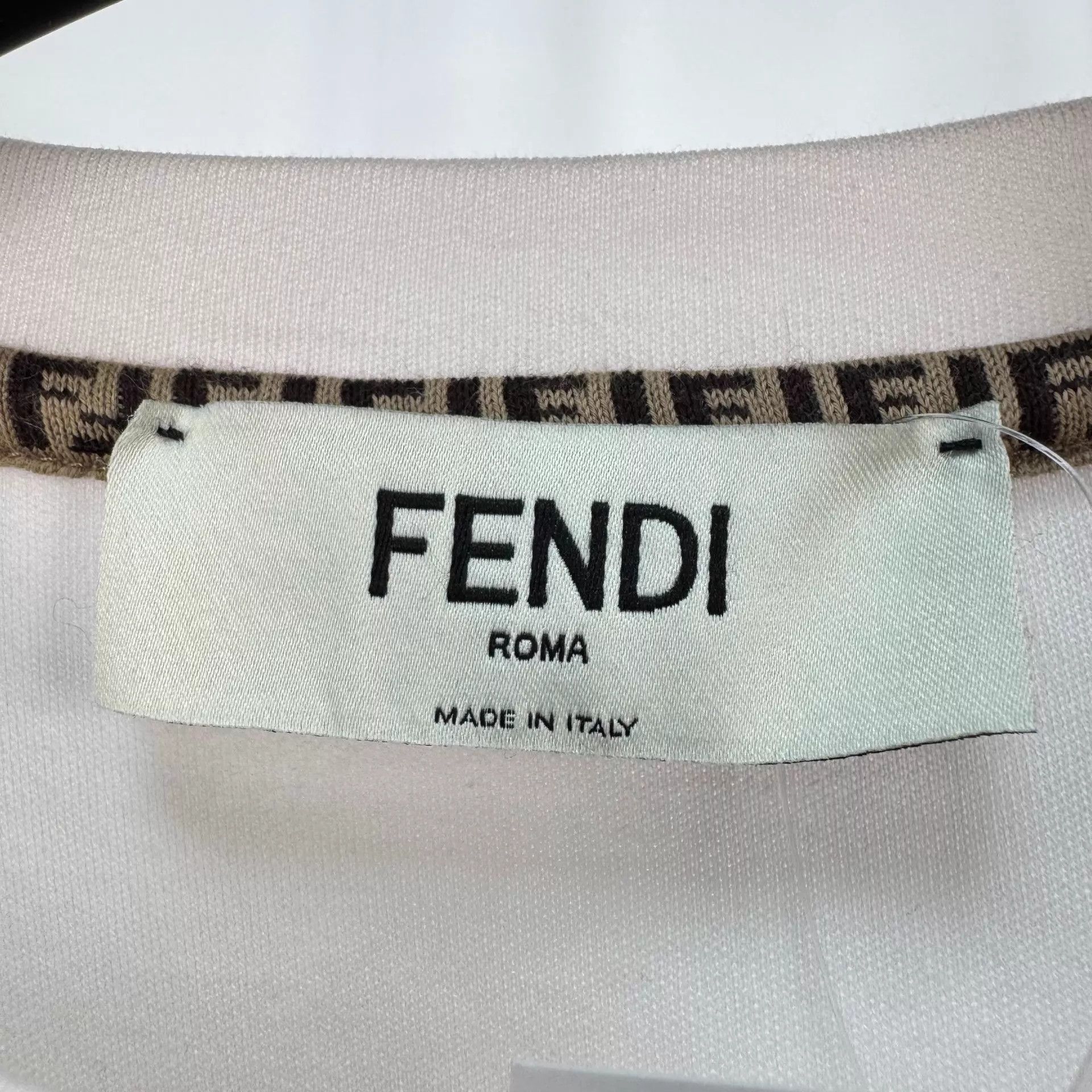 Fendi Fendi Double F Arm Pocket Short Sleeve T-Shirt XS Size XS / US 0-2 / IT 36-38 - 6 Thumbnail