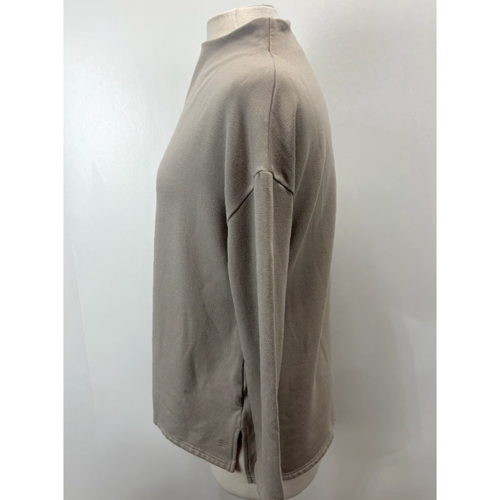Vintage Free Fly Sweater Women M Gray Taupe Performance Bamboo Thermal Fleece Mockneck Size M / US 6-8 / IT 42-44 - 2 Thumbnail