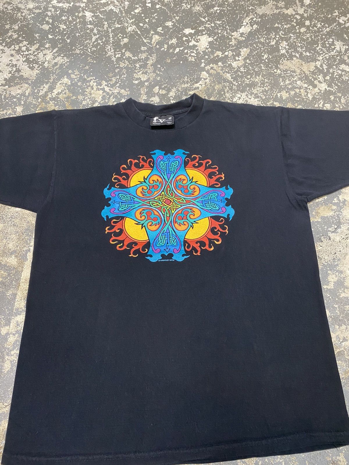 Fashion Victim × Vintage Vintage Fashion Victim Courtney Davis Art Tshirt Size US L / EU 52-54 / 3 - 7 Thumbnail