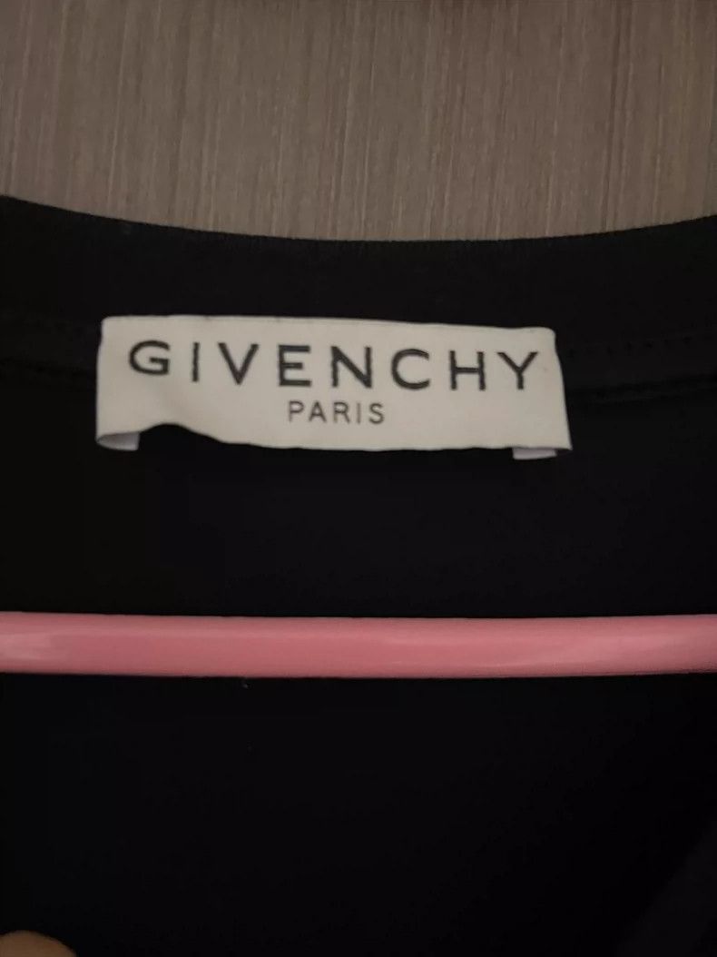 Givenchy Givenchy Men's short sleeve T-shirt 2506-Nextarrow Size US L / EU 52-54 / 3 - 4 Thumbnail